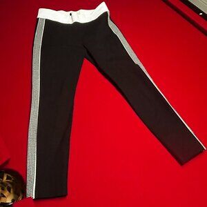 Zara Trafaluc Black & White Houndstooth Trim Leggings – Size XL (Fits Like 10)